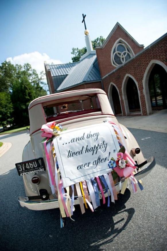 Lovely Wedding Car Decorations Classic Getaway Wedding Car With
