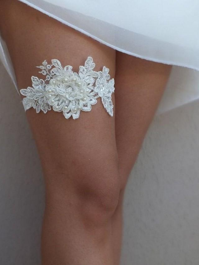 Unique Ivory Wedding Garter Lace Garter , Wedding Garter, Rhinestones Garters, Ivory Lace Garter