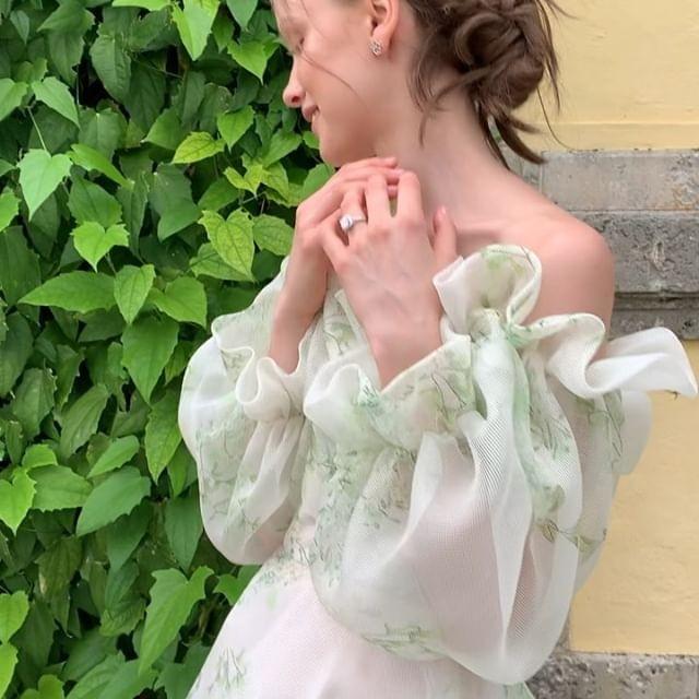 monique lhuillier flower girl