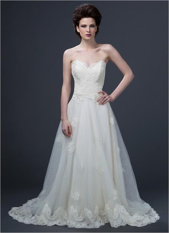 sweetheart gown