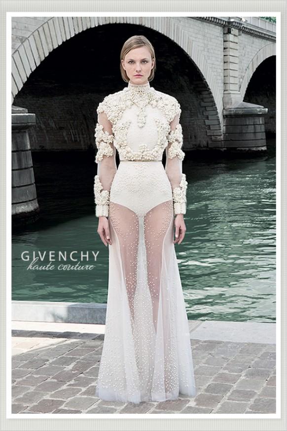 Dress Givenchy Haute Couture 792582 Weddbook 2086